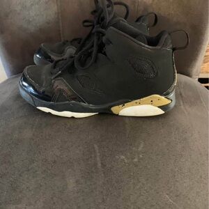Jordan flight club 91 basketball shoes.  Used, like new